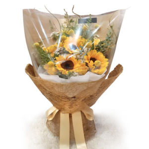 Royal Albatross Gift Sunflower Bouquet